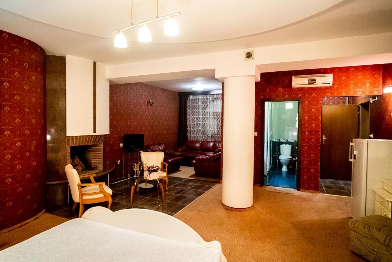 פלובדיב Globus Hotel מראה חיצוני תמונה