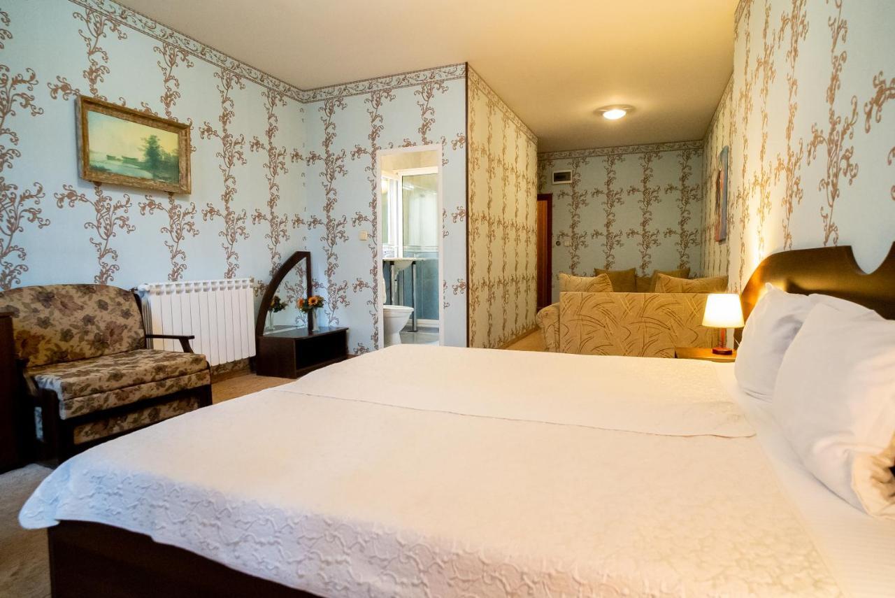 פלובדיב Globus Hotel מראה חיצוני תמונה