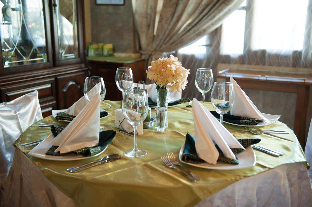 פלובדיב Globus Hotel מראה חיצוני תמונה