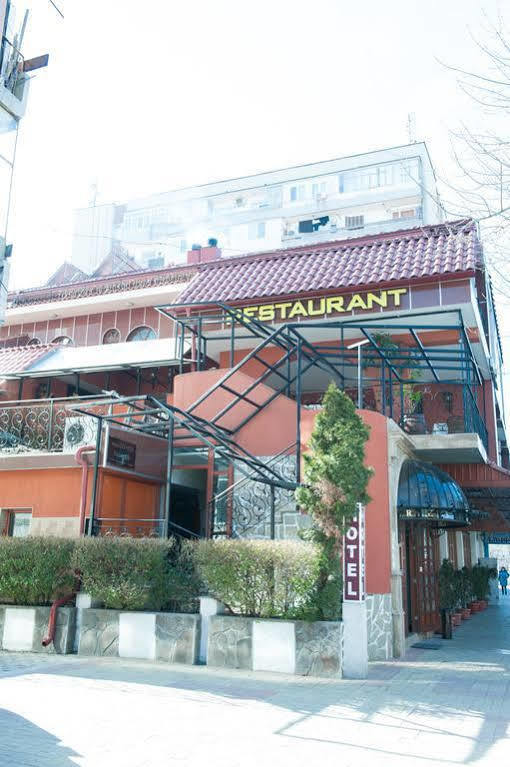 פלובדיב Globus Hotel מראה חיצוני תמונה